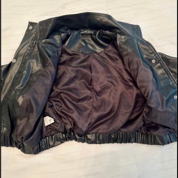 Black XS SHEIN Jacket - Picture 3 of 10